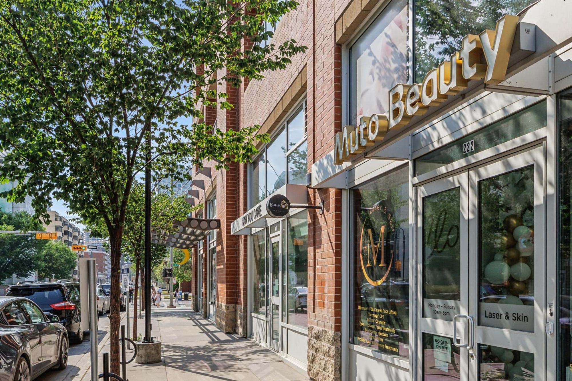 Heart Of Downtown Calgary Spacious Luxury Condo With Stunning Views And Premium Amenities المظهر الخارجي الصورة